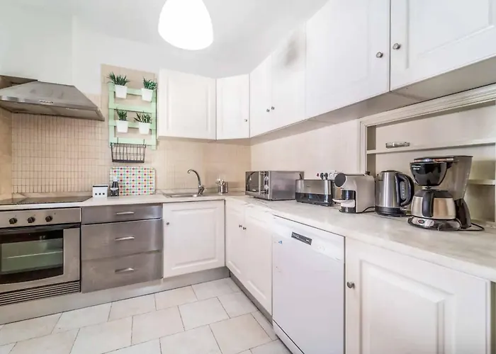 וילה Catarino אלבופיירה